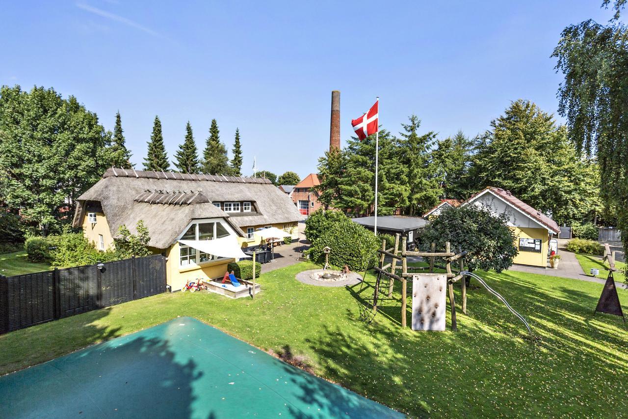 Omme A Camping & Cottages Exterior photo