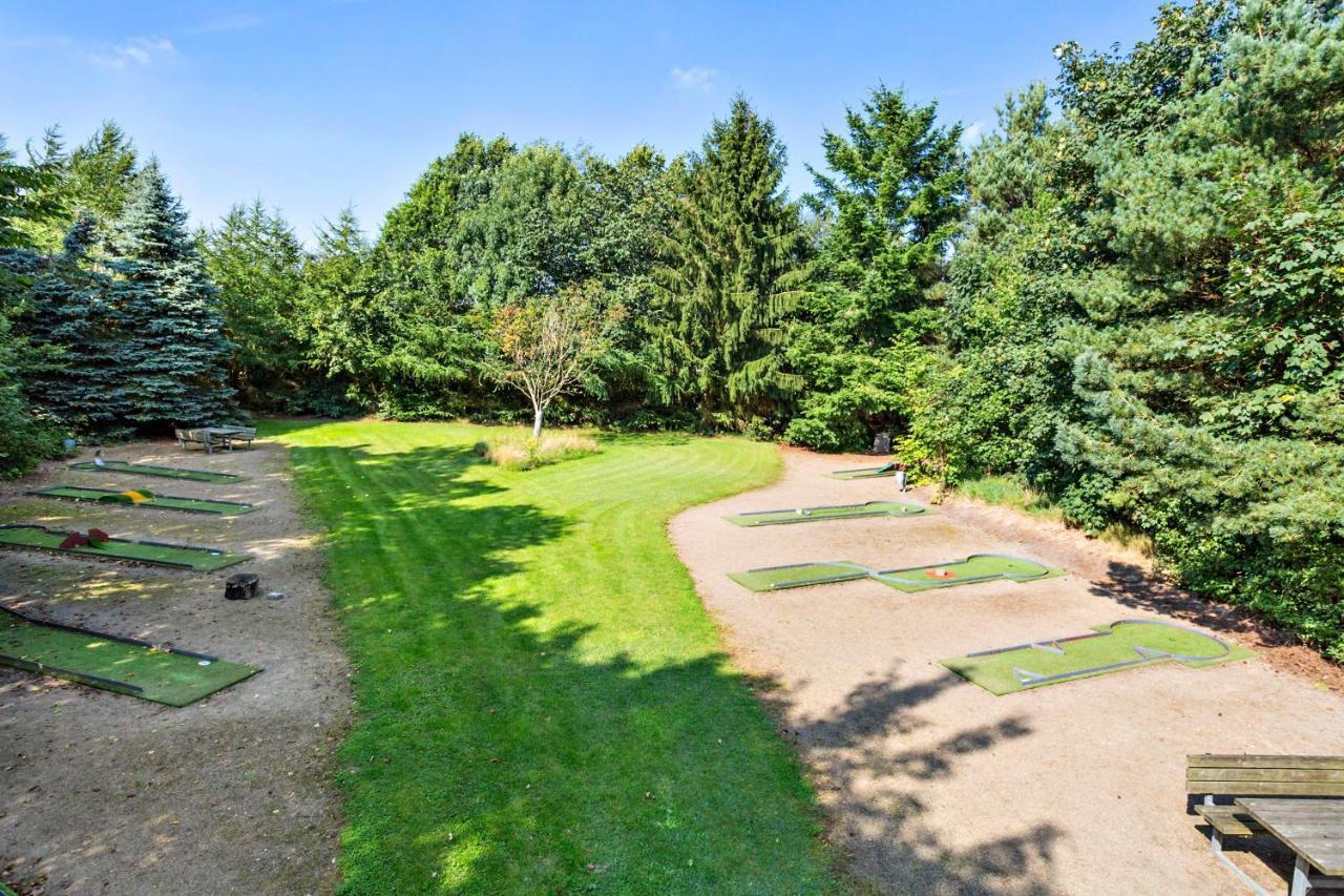 Omme A Camping & Cottages Exterior photo